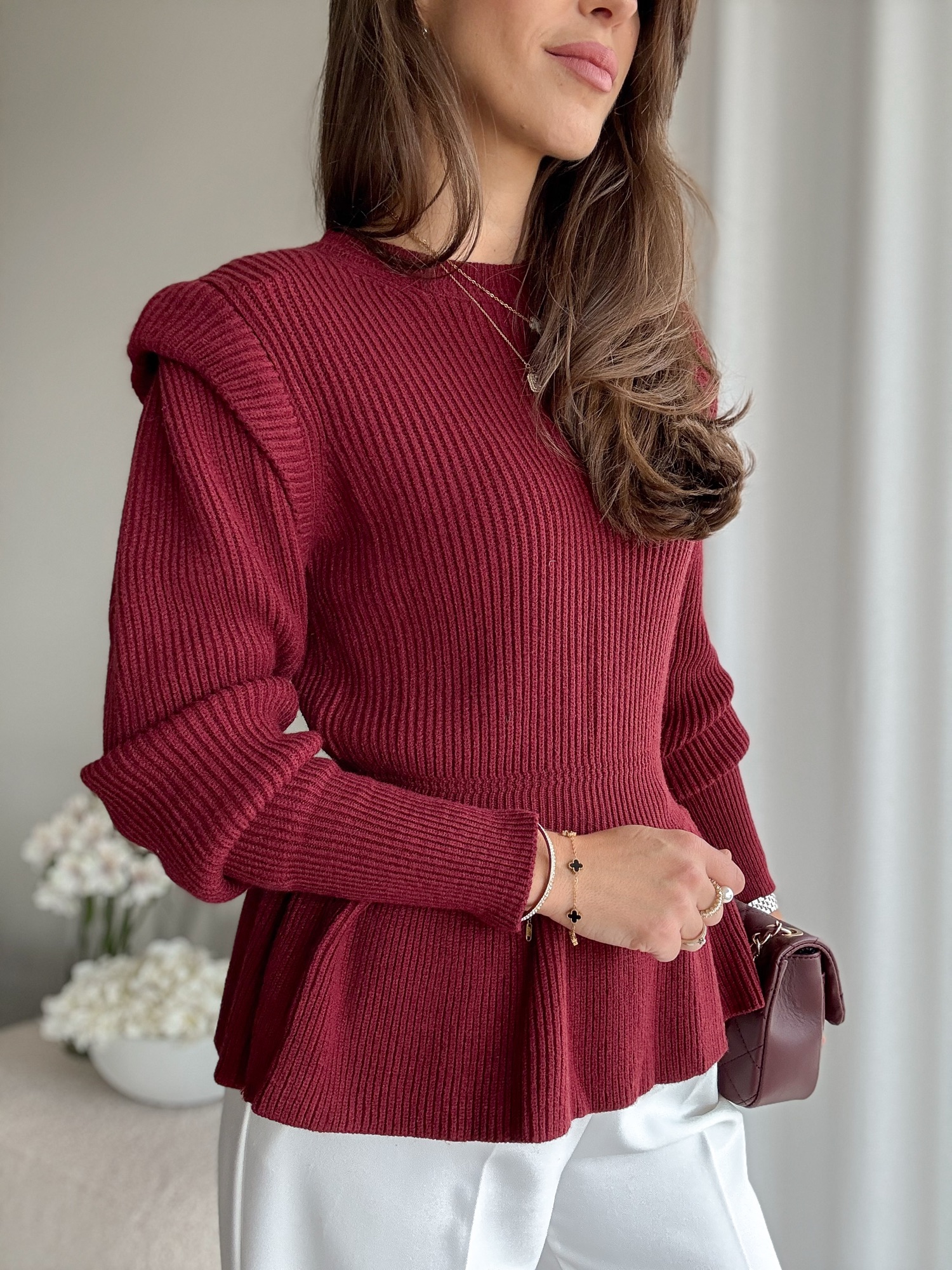 Sweter z baskinką burgund - obrazek 6