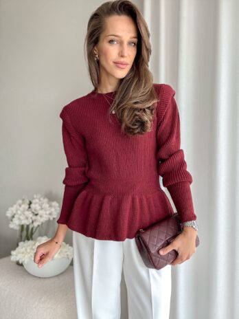 Sweter z baskinką burgund