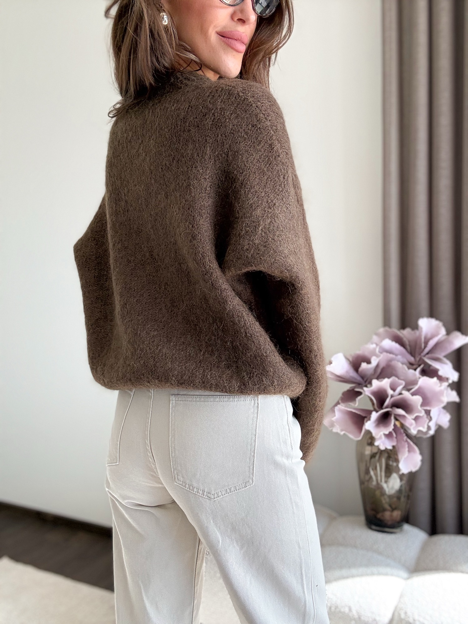 Sweter Lusi 50% kid moher - czekolada - obrazek 4