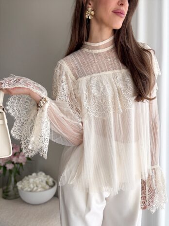 Koronkowa bluzka Clarie