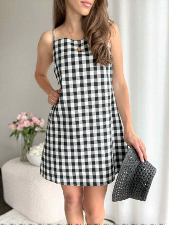 Sukienka w kratkę